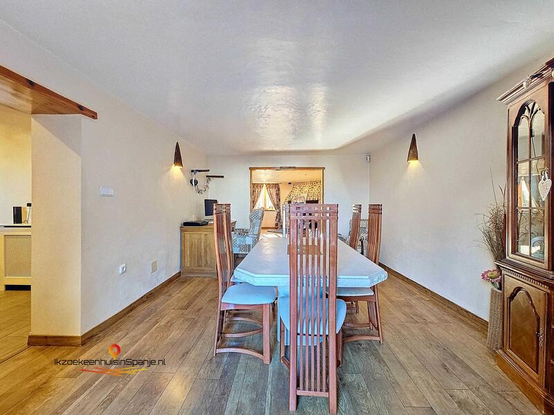 4 bedroom Townhouse for sale 4 bedroom Townhouse for sale