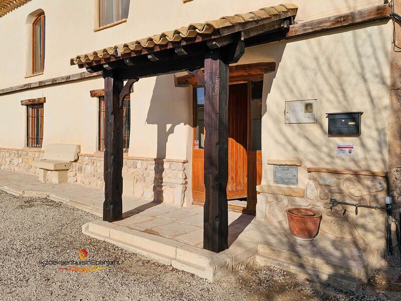 4 bedroom Townhouse for sale 4 bedroom Townhouse for sale