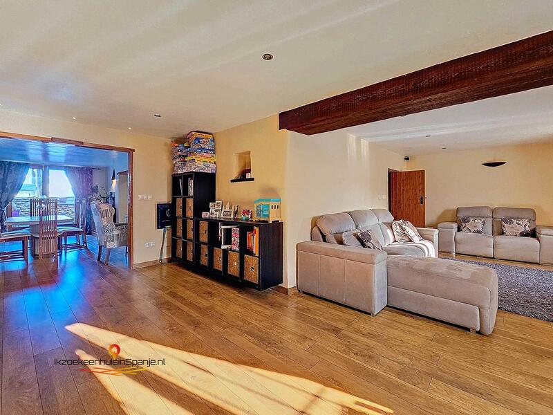 4 bedroom Townhouse for sale 4 bedroom Townhouse for sale