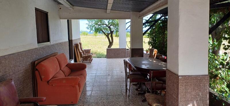 3 bedroom Country House for sale 3 bedroom Country House for sale