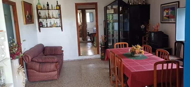 3 bedroom Country House for sale 3 bedroom Country House for sale