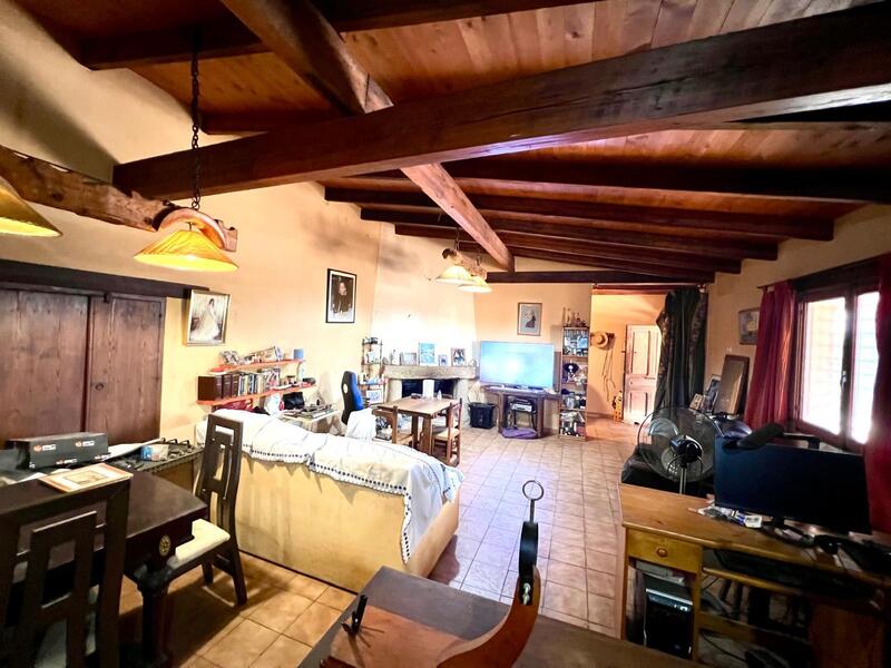 4 bedroom Country House for sale 4 bedroom Country House for sale