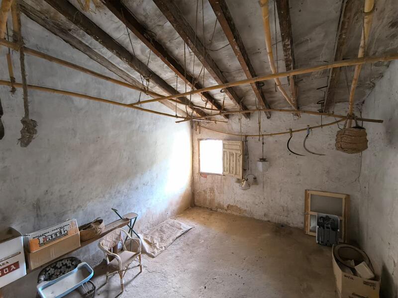 5 bedroom Country House for sale