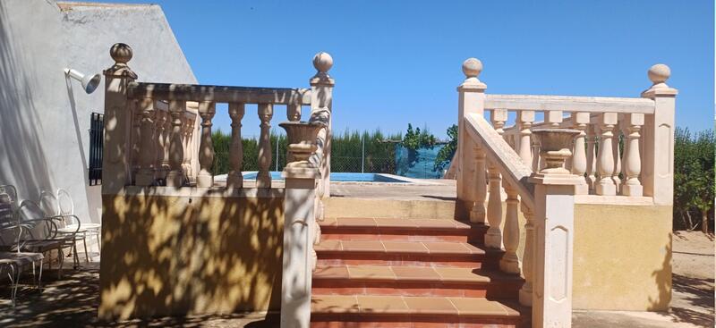 5 Cuarto Casa de Campo en venta