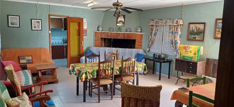 5 Cuarto Casa de Campo en venta