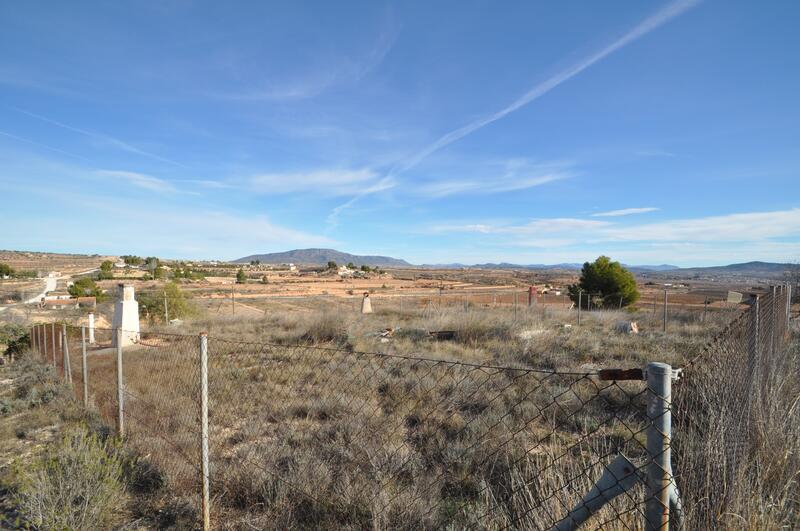 4 soveværelse Landsted til salg