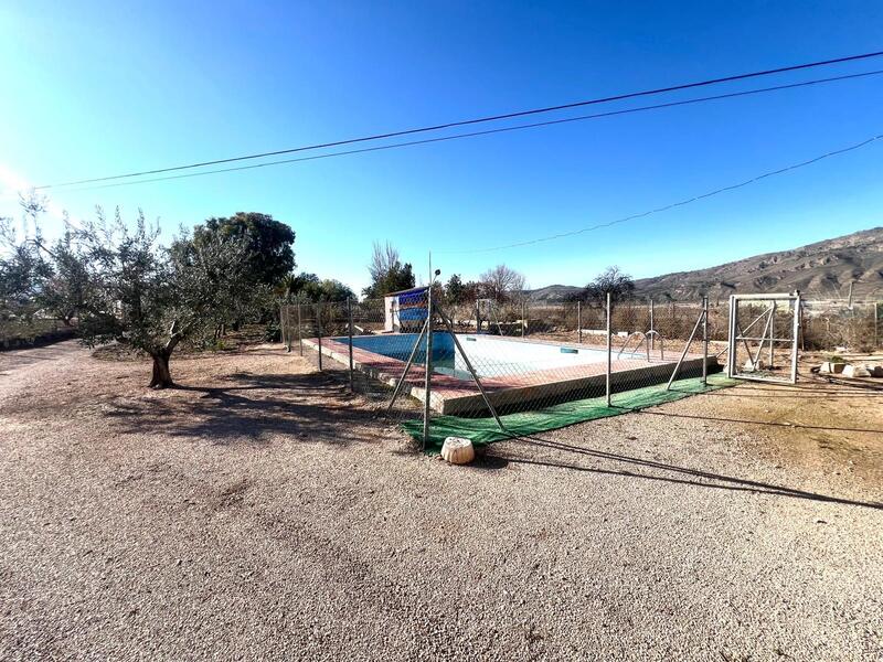 3 bedroom Country House for sale