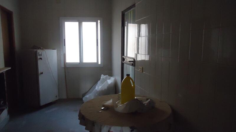 2 bedroom Townhouse for sale