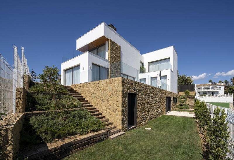 5 bedroom Villa for sale