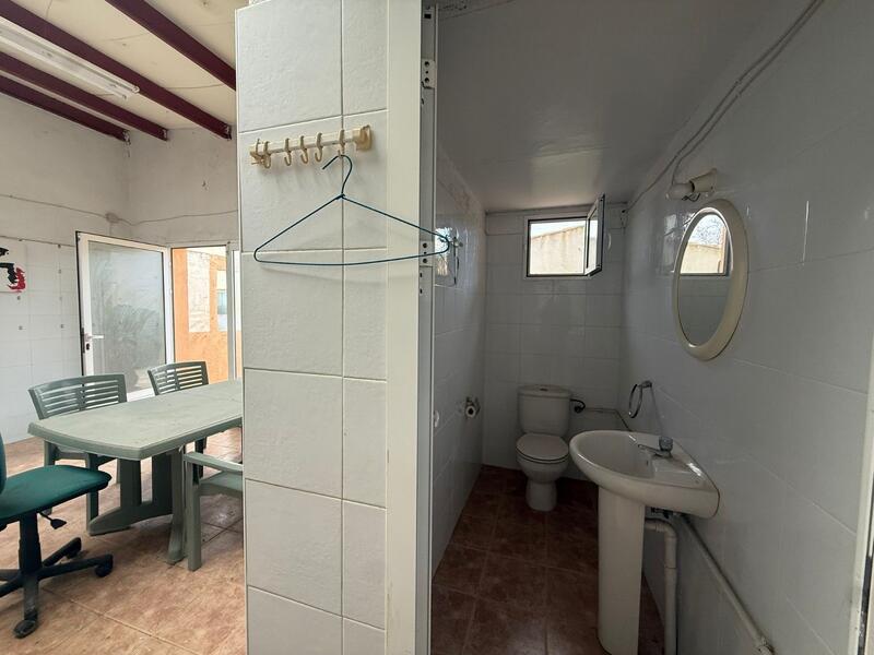 4 спальная комната вилла продается