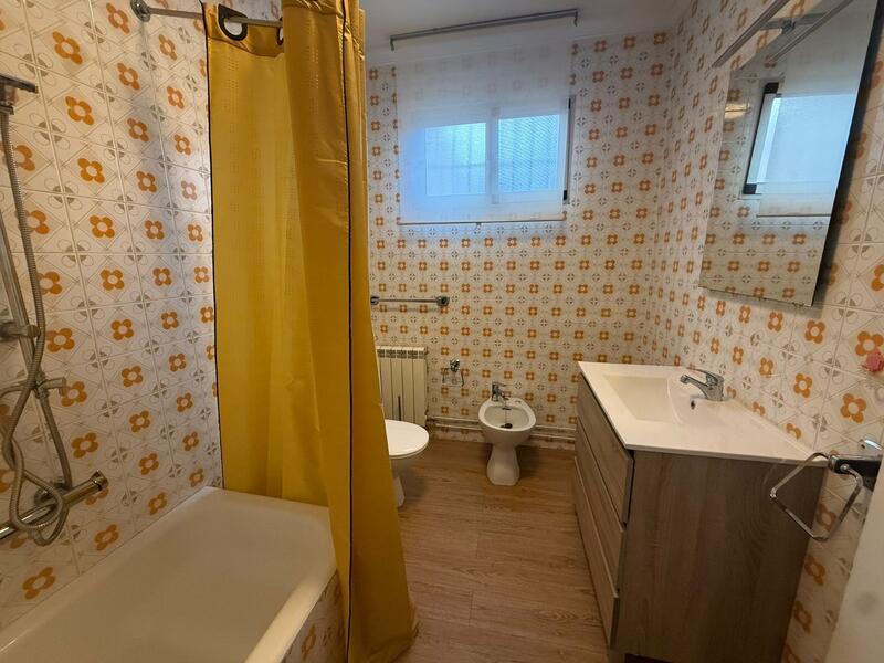 4 спальная комната вилла продается