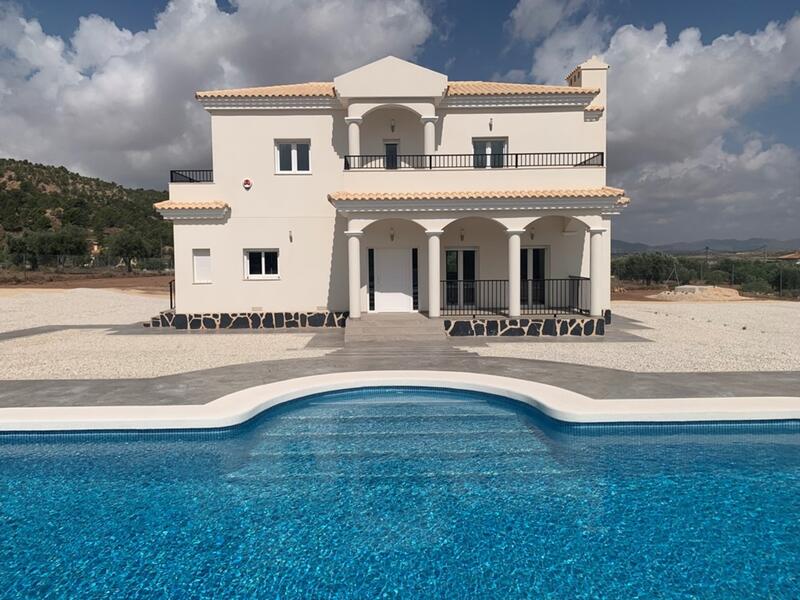 4 Cuarto Villa en venta