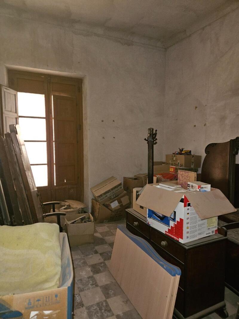 12 Schlafzimmer Landhaus zu verkaufen