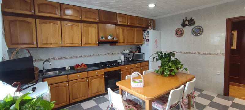 4 Schlafzimmer Villa zu verkaufen