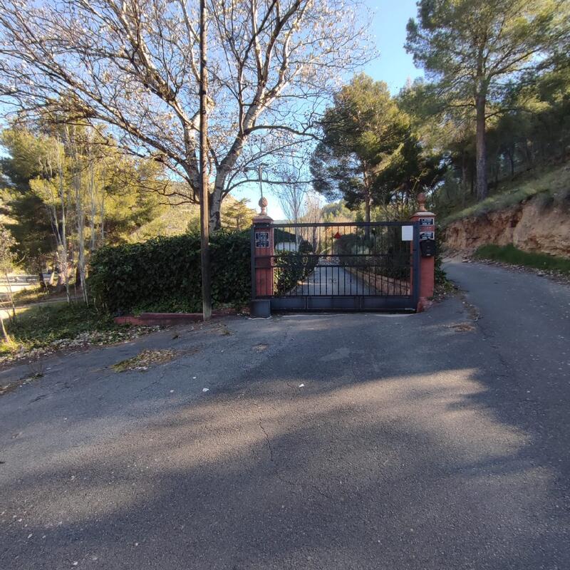 6 Cuarto Casa de Campo en venta 6 Cuarto Casa de Campo en venta