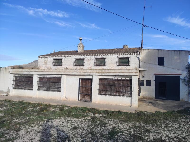 4 Cuarto Casa de Campo en venta