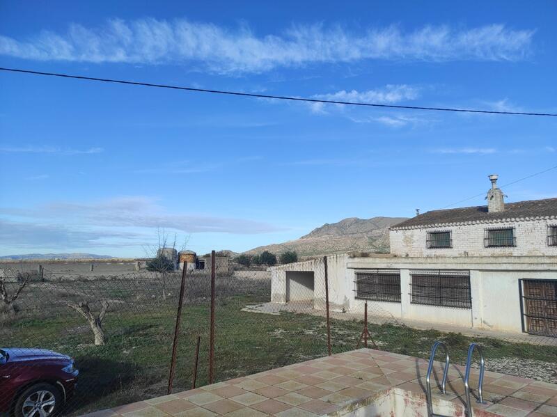 4 Cuarto Casa de Campo en venta