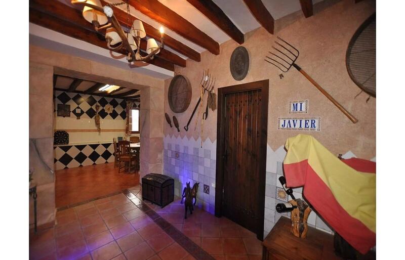 4 bedroom Country House for sale