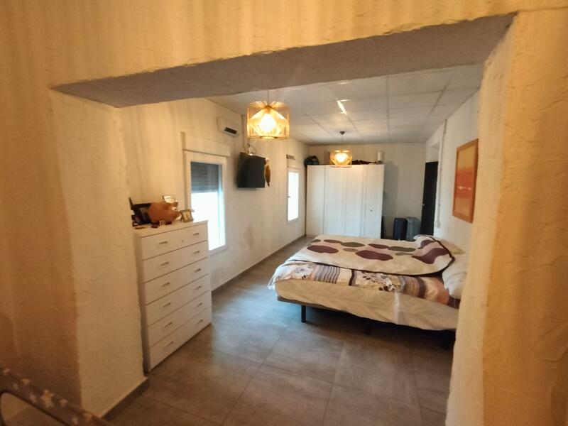 3 Schlafzimmer Landhaus zu verkaufen