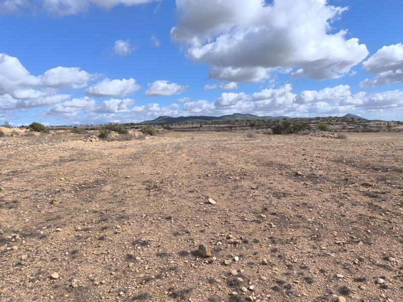 Land til salgs Land til salgs