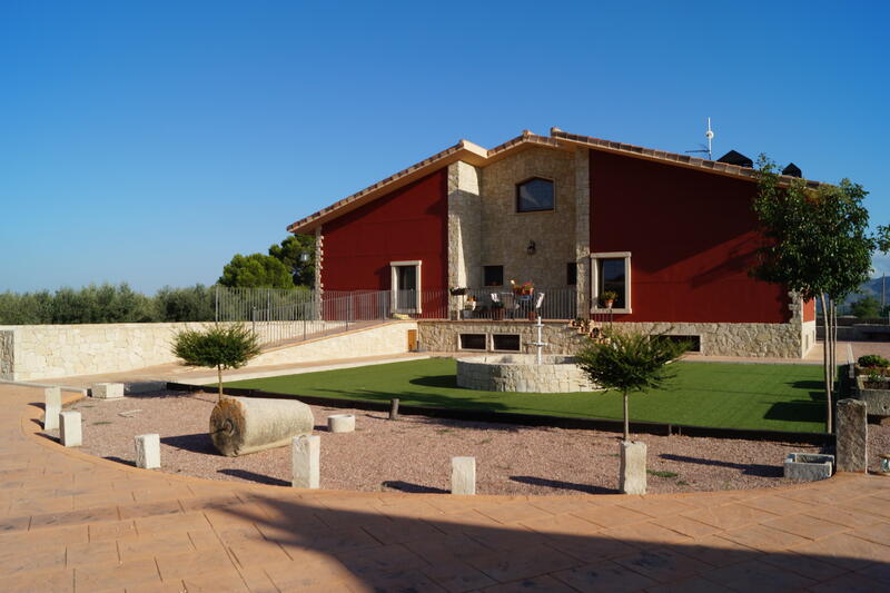 Villa til salgs i Monóvar, Alicante