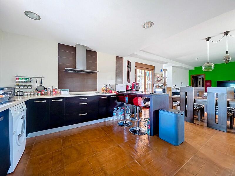 4 bedroom Villa for sale 4 bedroom Villa for sale