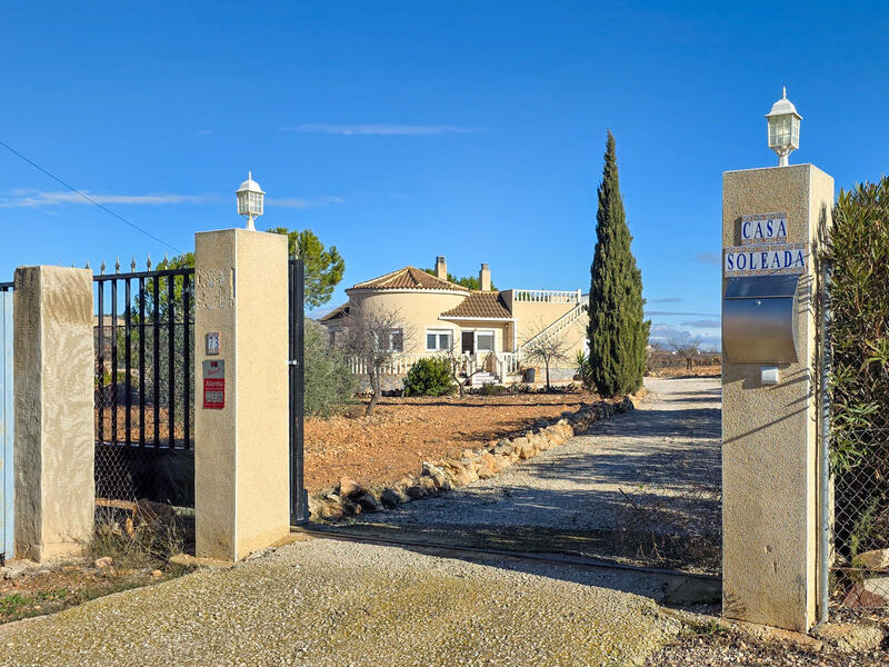 Villa à vendre dans Cañada del Trigo, Alicante Villa à vendre dans Cañada del Trigo, Alicante