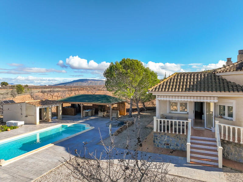 3 bedroom Villa for sale 3 bedroom Villa for sale