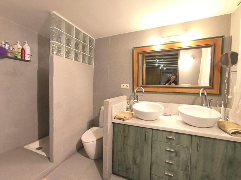 4 bedroom Country House for sale