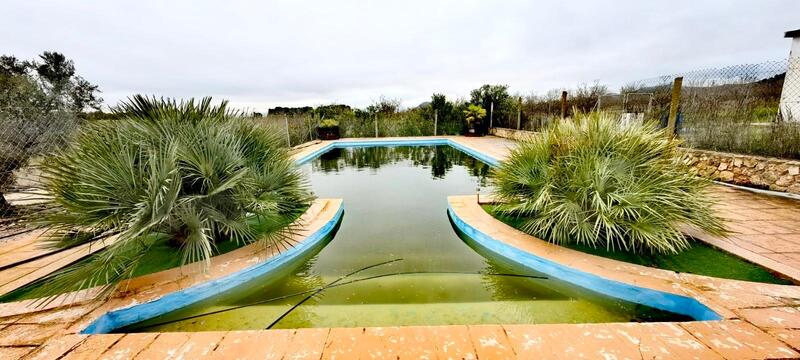 3 bedroom Country House for sale