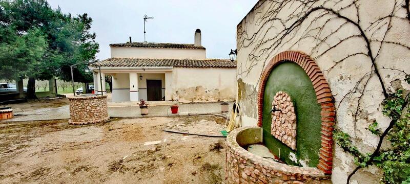 3 bedroom Country House for sale