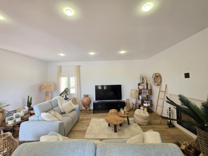 4 bedroom Villa for sale