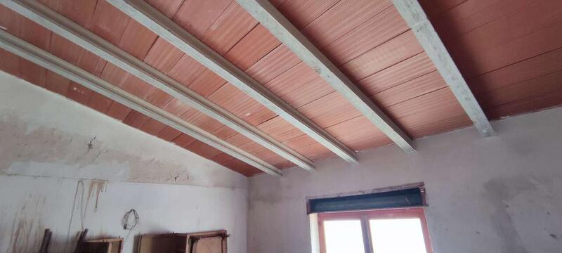 4 slaapkamer Gezinswoning Te koop