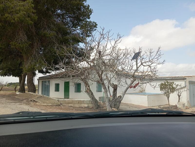 3 Schlafzimmer Landhaus zu verkaufen