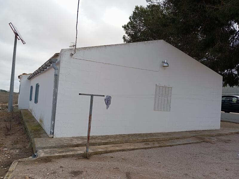 3 Schlafzimmer Landhaus zu verkaufen