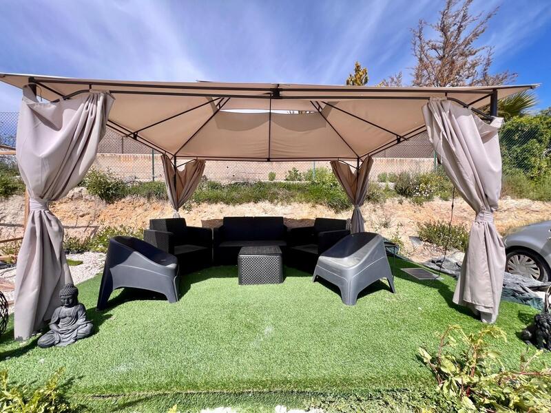 3 спальная комната Деревенский Дом продается