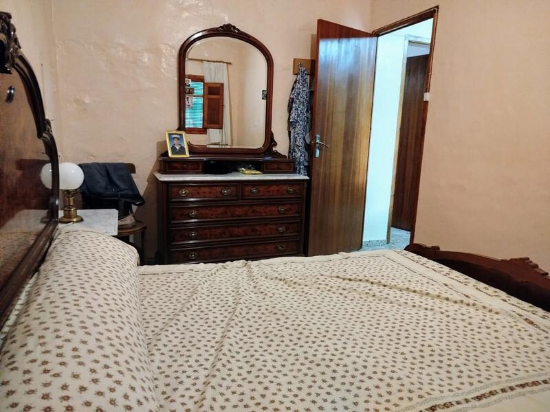 3 bedroom Country House for sale