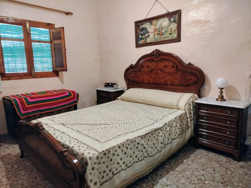 3 bedroom Country House for sale