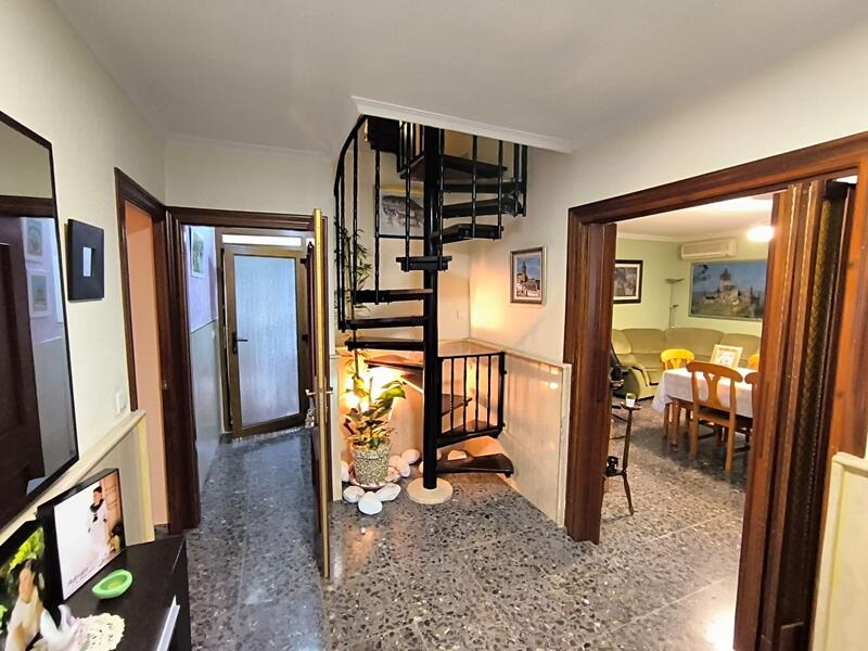 3 Cuarto Villa en venta