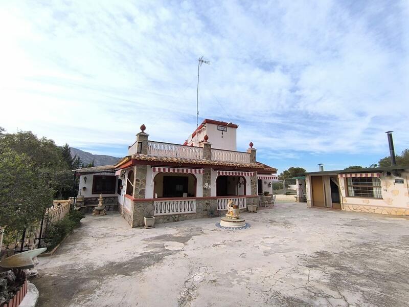 3 Cuarto Villa en venta