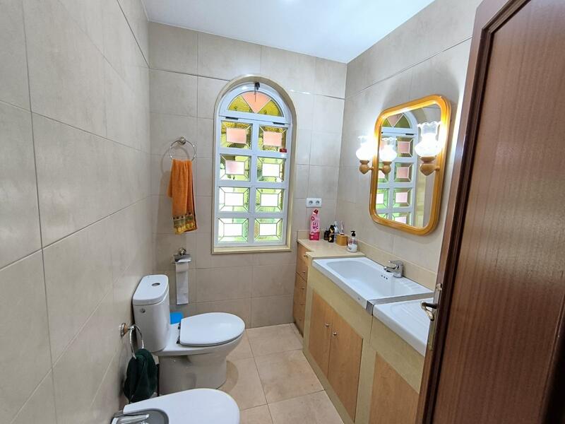 3 Cuarto Villa en venta