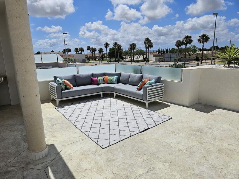 3 bedroom Townhouse for sale