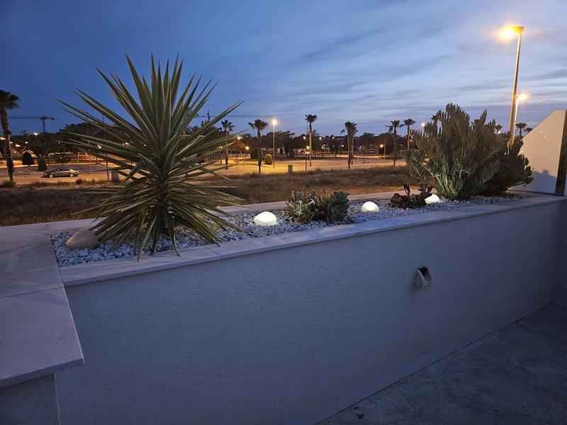 3 bedroom Townhouse for sale