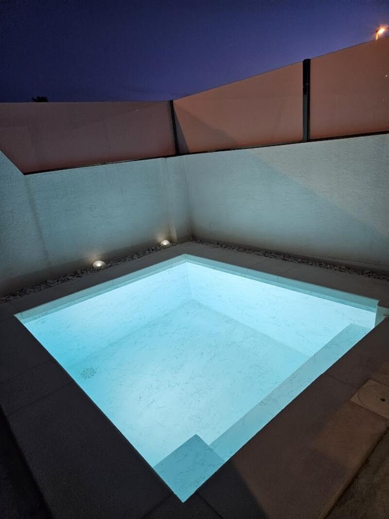 3 bedroom Townhouse for sale