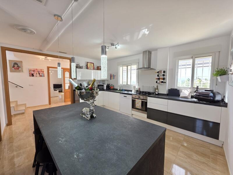 3 bedroom Villa for sale