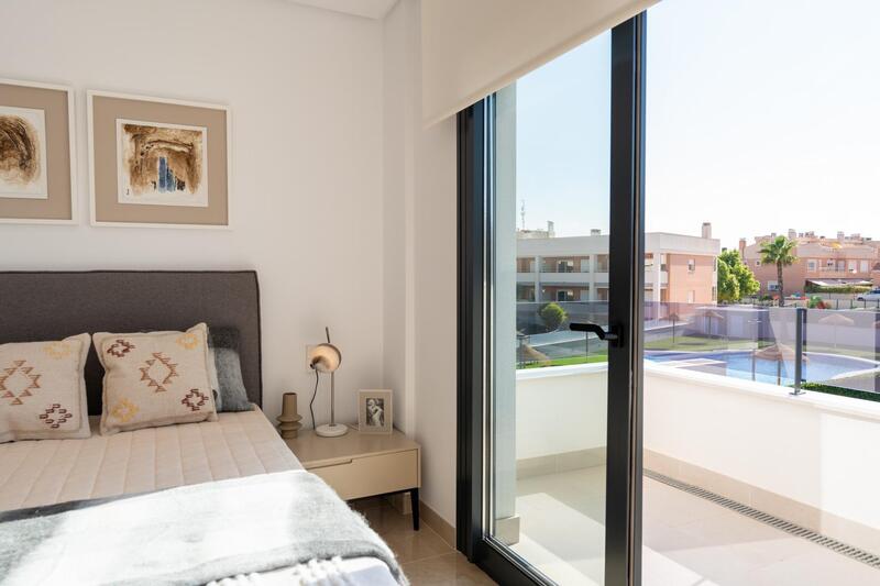 3 Schlafzimmer Stadthaus zu verkaufen