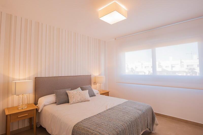 2 bedroom Townhouse for sale