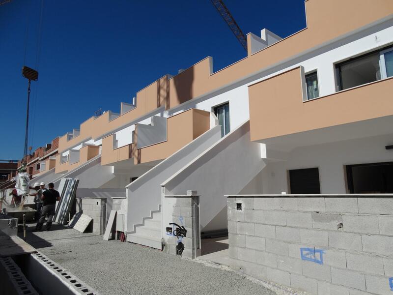 3 Schlafzimmer Stadthaus zu verkaufen
