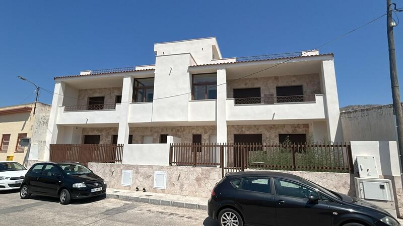Townhouse for sale in Hondon de las Nieves, Alicante