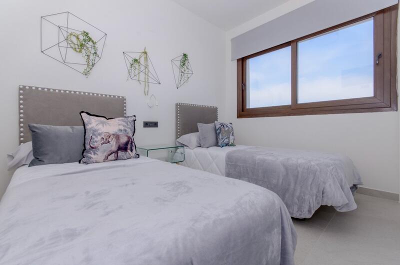 2 Schlafzimmer Stadthaus zu verkaufen